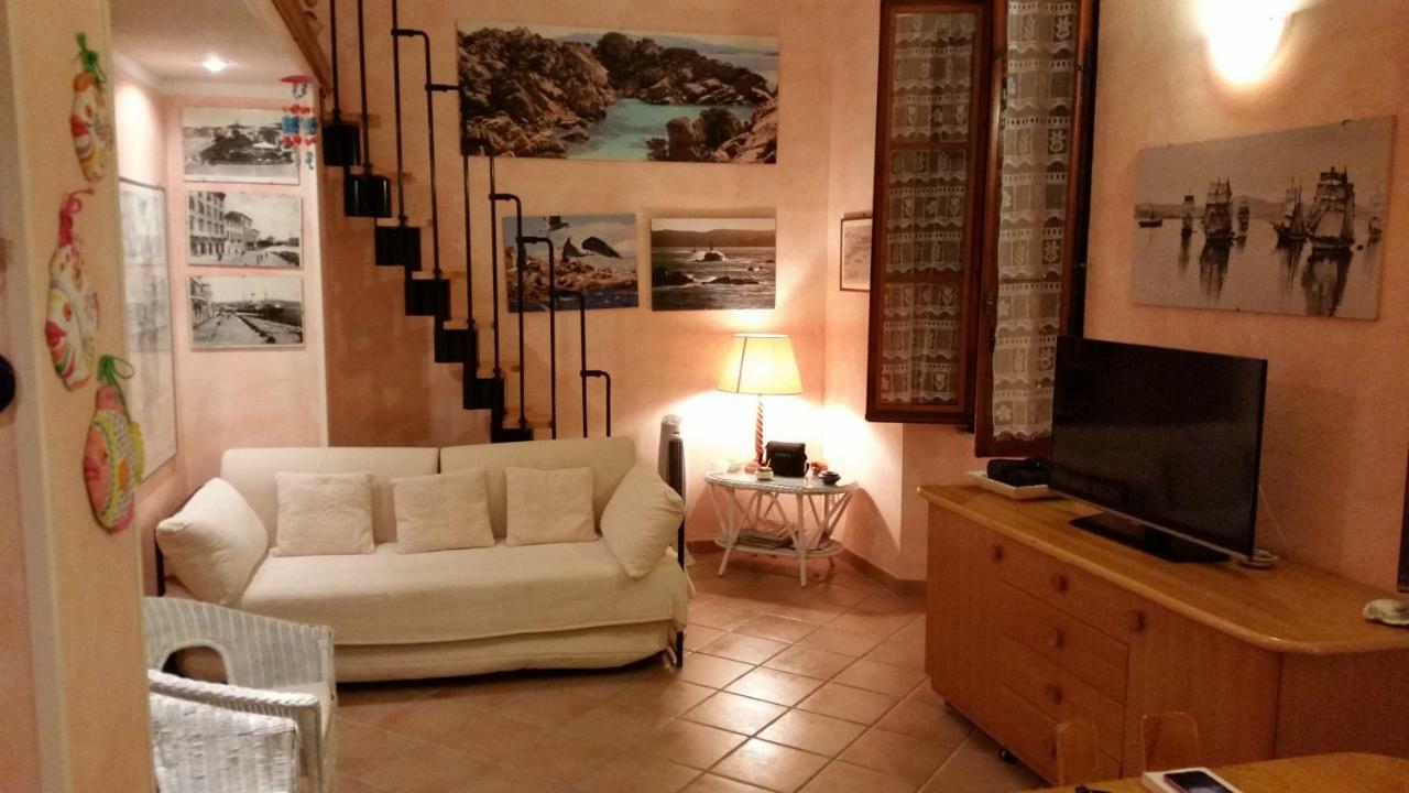Casa Vacanze Della Maddalena Villa La Maddalena  Exterior foto