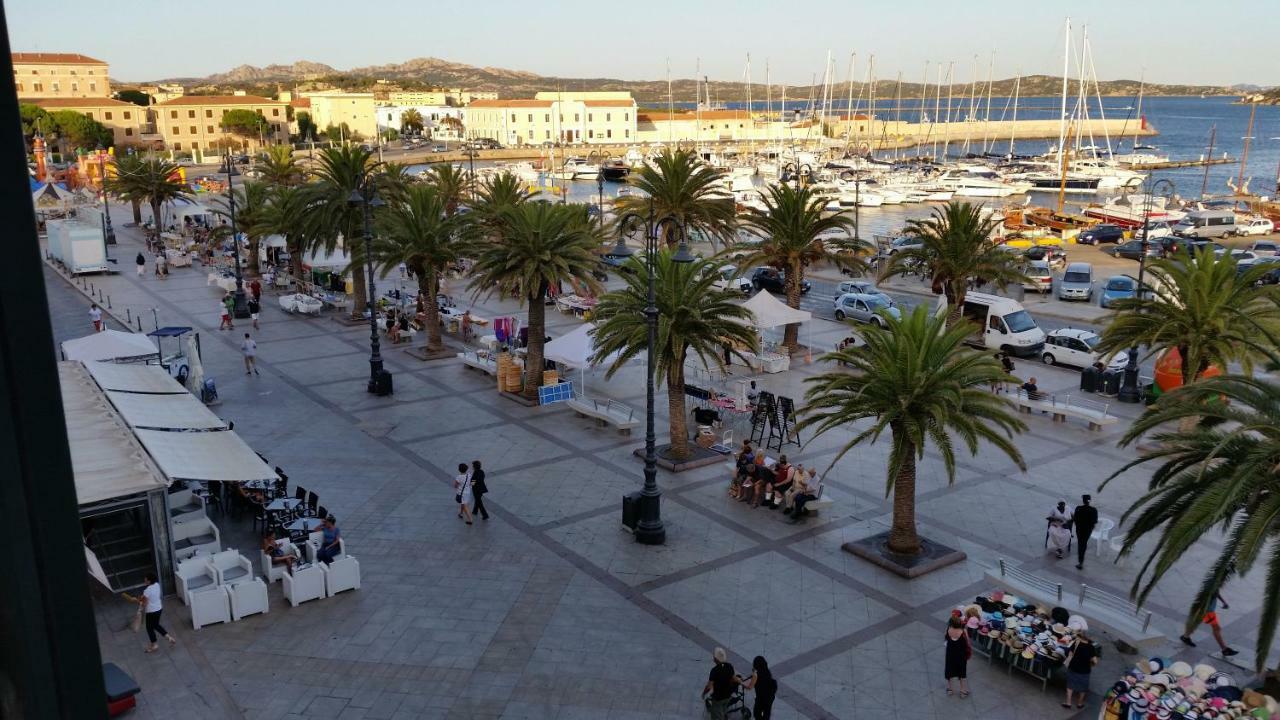 Casa Vacanze Della Maddalena Villa La Maddalena  Exterior foto